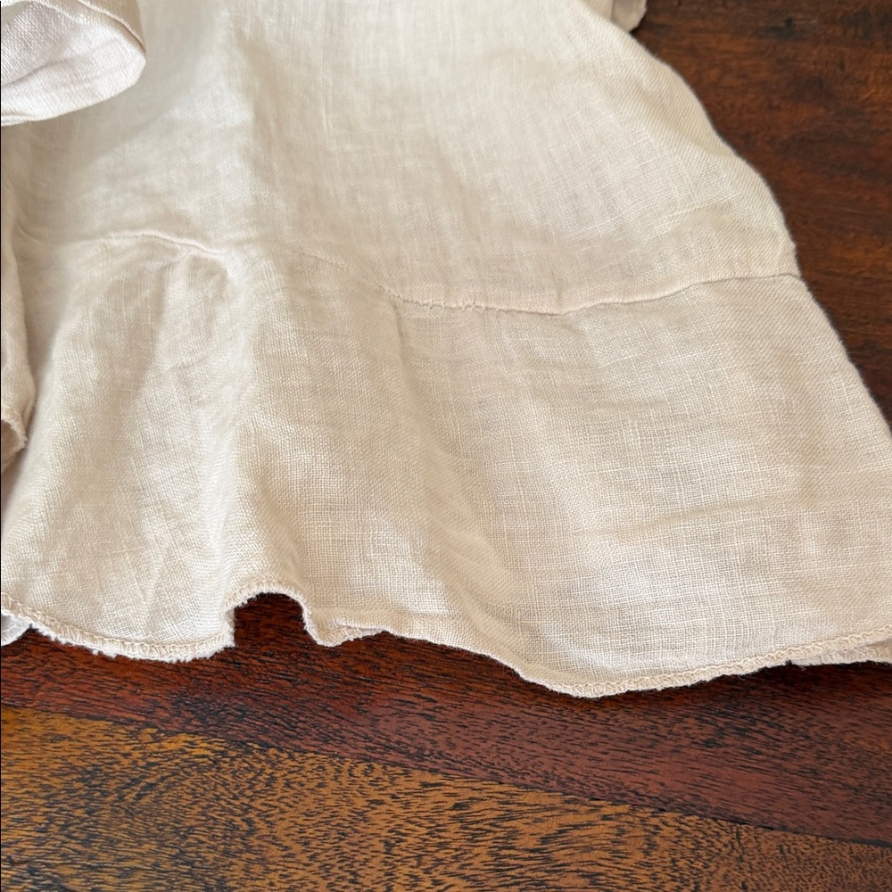 Linen Tie-Front Blouse - Picture 4 of 5